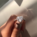 Anillo de brillantes con corazón por 1,31€