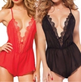 Camisón tipo mono en rojo o negro