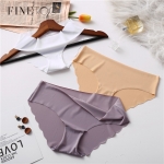 Pack de 3 braguitas sin costuras por 3,5€
