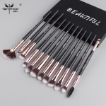 Set de 12 brochas y pinceles para ojos súper barato